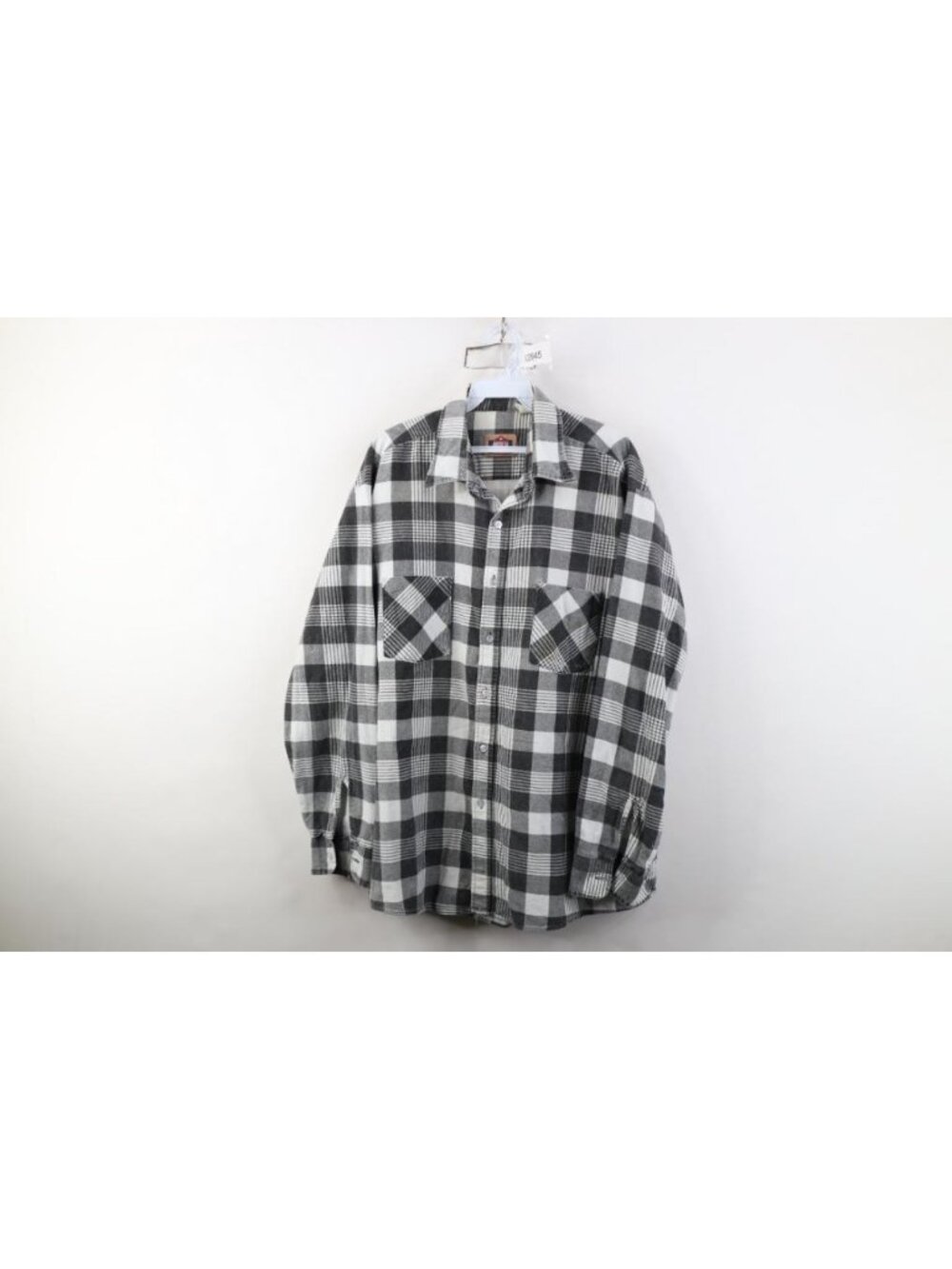 Vintage 90s Streetwear Mens XL Distressed Flannel Board Button Shirt Plaid USA